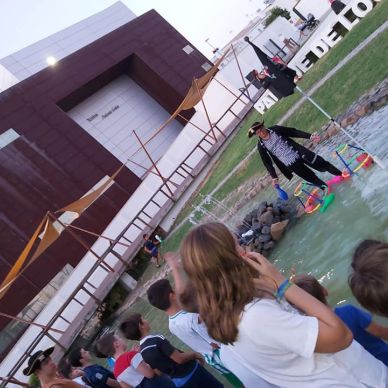 69366254_2282297315365250_3349686865786568704_n